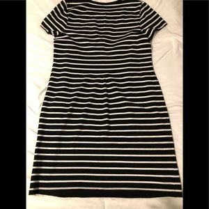 Black and white stripe old navy t shirt dress